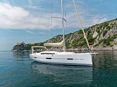 Dufour 412 Grand Large - Iliana (sailing yacht)