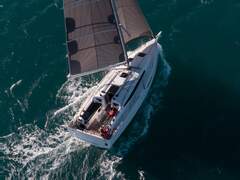 Jeanneau Sun Odyssey 380 - ALBION (sailing yacht)